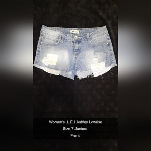 Women's L E.I Ashley Lowrise Jean Shorts